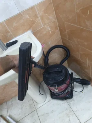 مكنسه كهربائيه وفرن