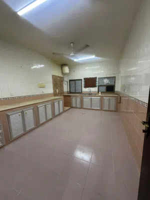 100 m2 1 Bedroom Apartments for Rent in Muscat Al Khuwair