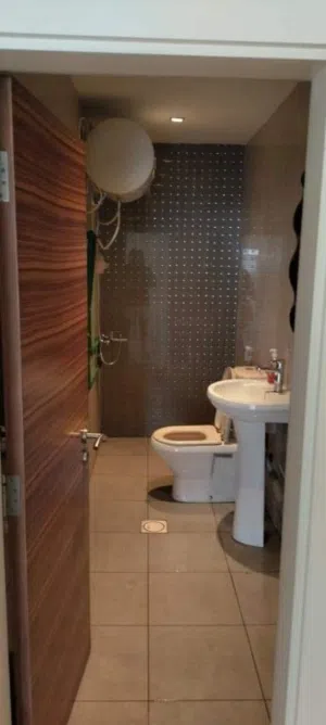 سكن موظفين عرب