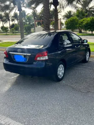 TOYOTA YARIS 2006