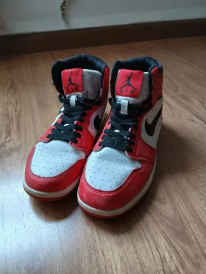 حذاء air jordan اصلي مستعمل استعمالات بسيطة قابل للتفاوض
