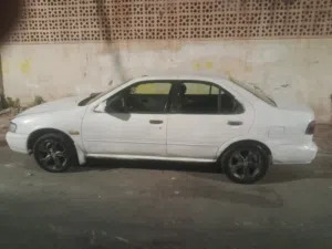 نيسان صني 1998مرخصة 6اشهر