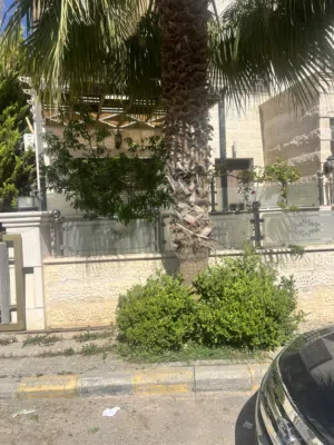 145 m2 3 Bedrooms Apartments for Sale in Amman Al Bnayyat