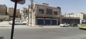 عقار تجاري للبيع على الشارع الرئيسي