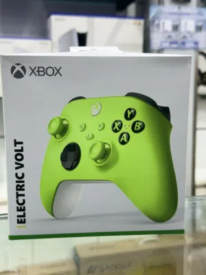 Xbox Wireless Controller – Electric Volt يد إكس بوكس لاسلكية جديدة كلياً – لون أصفر فسفوري