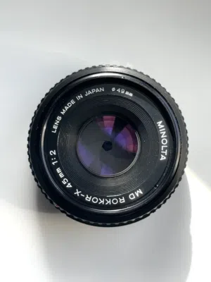 Minolta MD Rokkor-X 45mm f/2 (vintage lens, adaptable on mirrorless cameras)