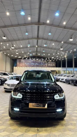 Used Land Rover Range Rover in Al Riyadh
