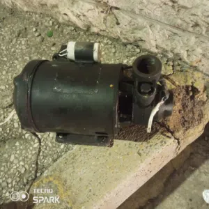 مادور ماء ايطالي الصنع