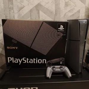 اصدار سوني بلاستيشن 5 المحدود للبيع بحاله ممتازه جدا