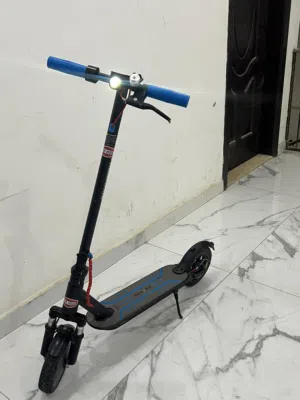للبيع سكوتر