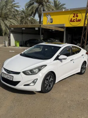 النترا (افانتي)