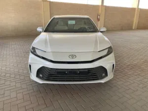للبيع تويوتا كامري 2025 عداد زيرو ياباني اصلي بطاريه ليثيوم بسعر 26250 دينار