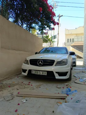 ‏مرسيدس بنز ‏.‏ الفئة-C ‏.‏ يومي‏1
