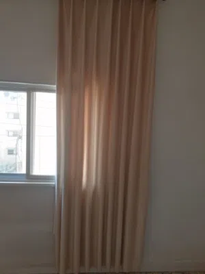 ستائر. نظيفه للبيع