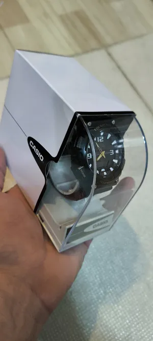 Casio . Analog & Digital . Black0