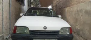 اوبل كاديت 1988 للبيع