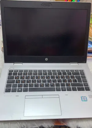 ماركه hp  لابتوب يفيد للستخدامات المتوسطه و بيها مجال