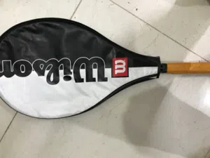 مضرب تنس اصلي