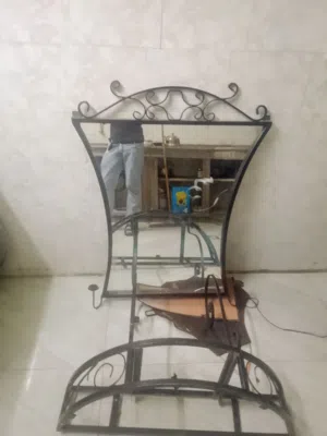 مرآة حلاقة