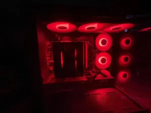 للبيع  PC قيمينج احترافي (لقطة) - RTX 5060 Ti 16GB