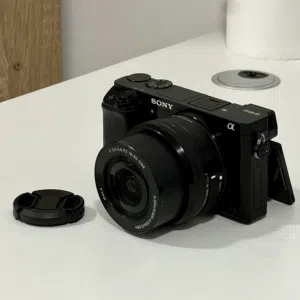 كاميرا سوني Sony a6000 مع عدسة 16-50mm