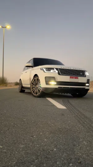 Range Rover VOGUE - 2014 ( HST )