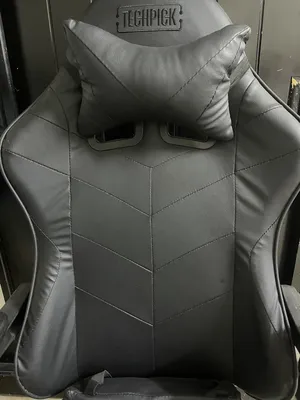 Chairs & Desks . Other . Used4