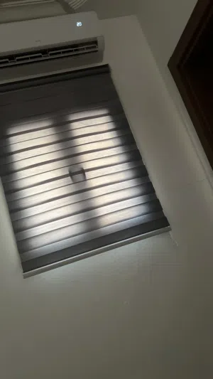ستار لونه رصاصي من سيدار موجود زوز مقاسة