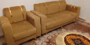 صالون للبيع بحالة جيدة