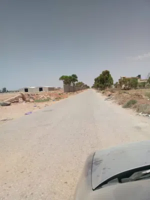 قطعة ارض للبيع قبل بوابة النواقية شارع مصنع الحلوي