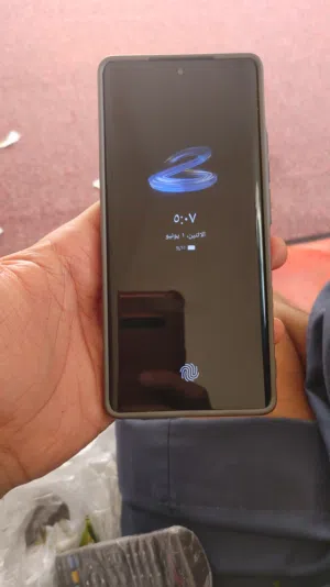 للبيع انفينيكس هوت 50 برو بلاس نضيف كرت شريحتين بنفس الوقت وذاكره يمن موبايل فولتي واي شريحه ثانيه