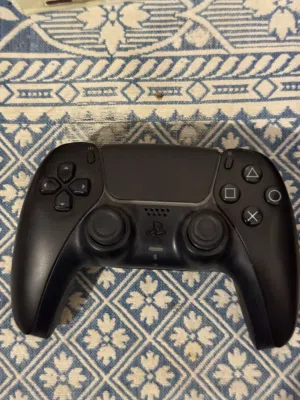 دراع ps5 مستعمل شهر واحد حالته زي الجديد