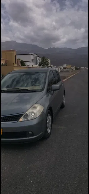 نيسان فيرسا 2010