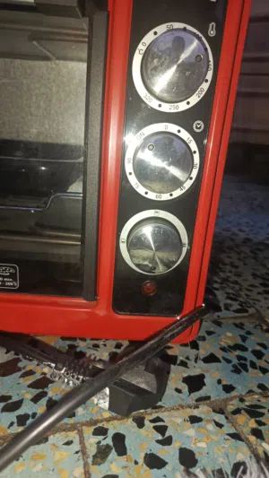 اوفن احمر جديد