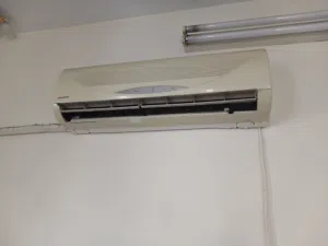 مكيف. للبيع