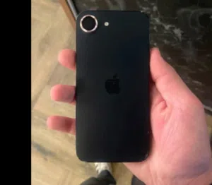 Apple iPhone 16e 256 GB in Amman