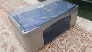 طابعة ملونة hp 1315 للبيع