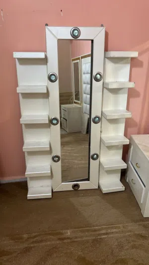 غرفة نوم ماستر بحالة ممتازة للبيع التواصل واتس اب فقط