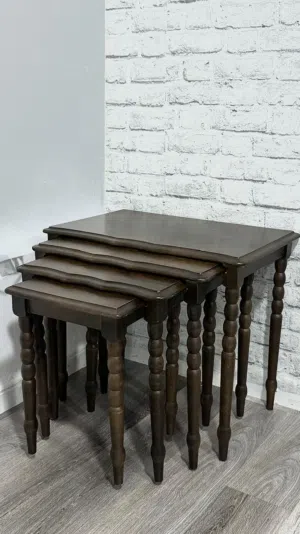 طقم طاولات مساعده