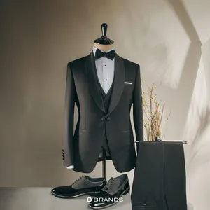 بدلة عريس استعمال مرة واحدة فقط براند بسعر ممتاز