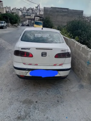 used-seat-other-in-hebron