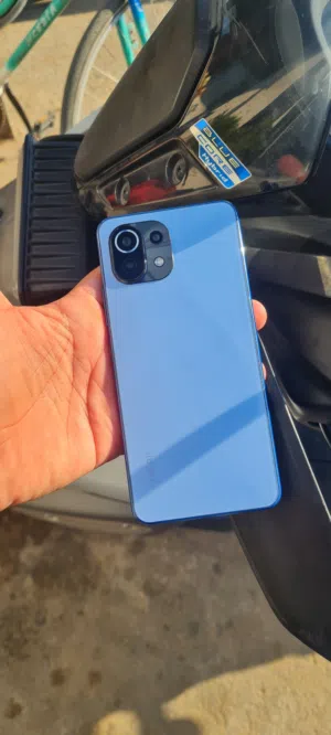 Xiaomi Mi 11 Lite 5G 256 GB in Tripoli