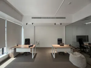 Office for Sale – Fully Furnished and Ready for Immediate Use مكتب مؤثث للبيع بالكامل جاهز للاستخدام