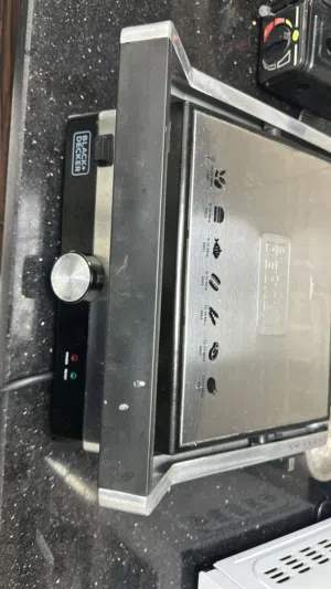 Electric grill