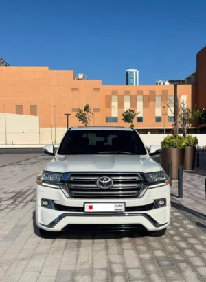Toyota Land Cruiser GXR