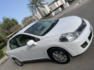 NISSAN TIDA 2011 1800s