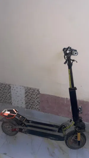 سكوتر لبيع بحاله متازه