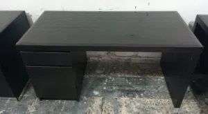 #مكتب جديد غير مستعمل #وارد الخليج مع وجه زجاج #متوفر أكثر من مكتب #السعر 50 والسعر نهائي قياس