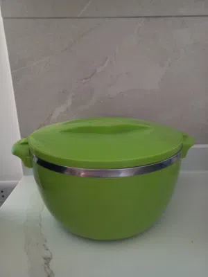 حافظة طعام مع محضرة طعام ومزهريه فقط ب 15 دينار (جديد) رقم التواصل بالوصف