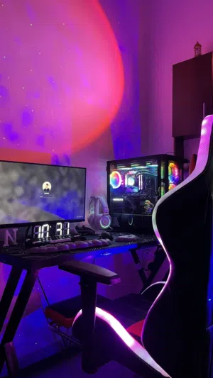 قبل للتفاوض PC  بي سي مستعمل